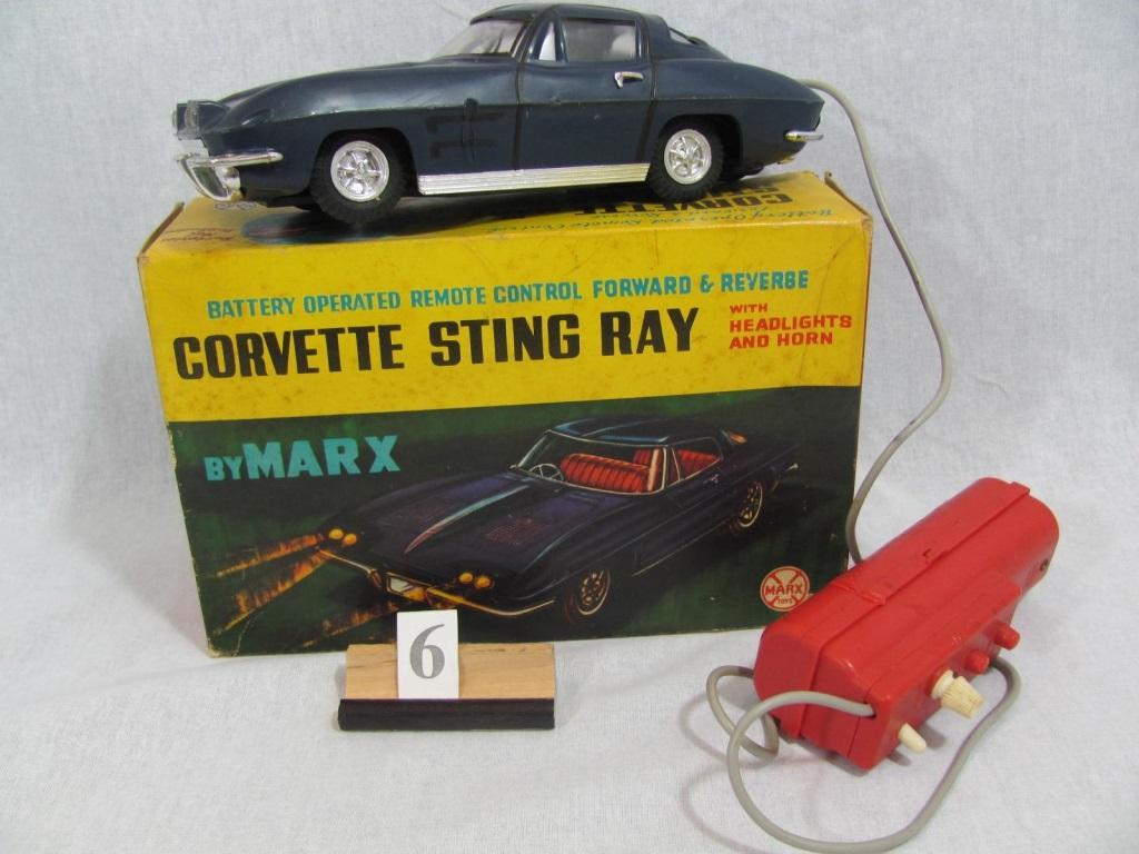 1 in lot, Corvette Sting Ray, boxed dark blue Corvette Sting Ray with clear