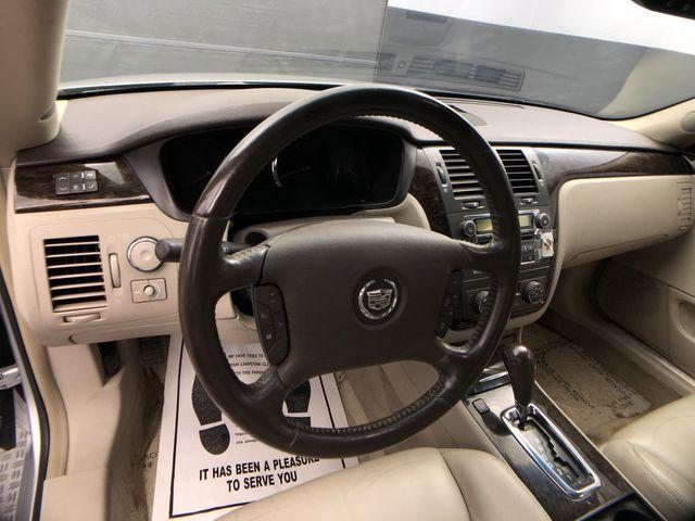 2011 CADILLAC DTS