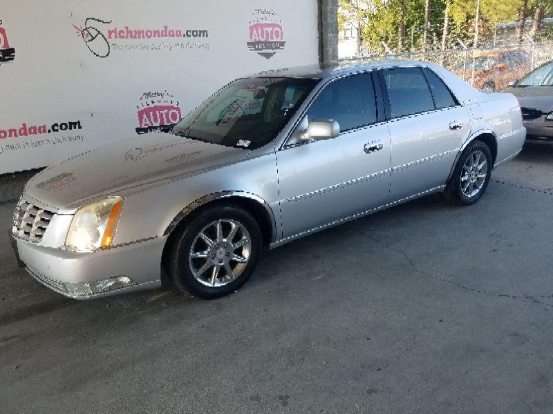 2011 CADILLAC DTS