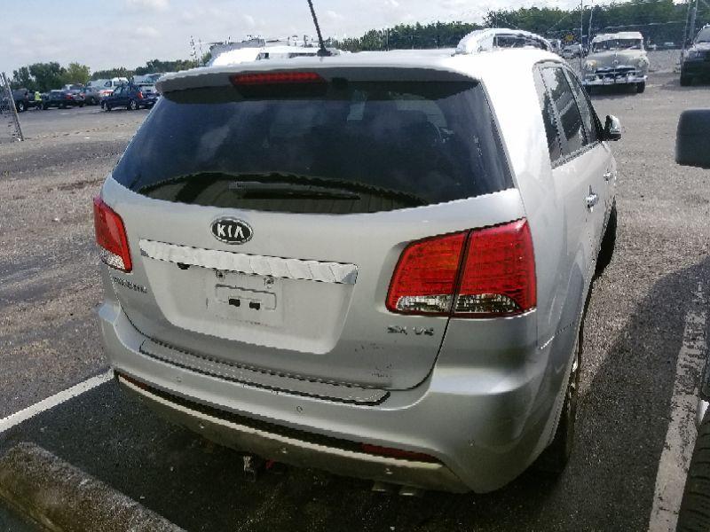 2013 KIA SORENTO SX