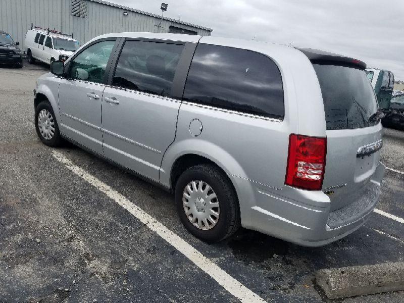 2010 CHRYSLER TOWN & COUNTRY LX