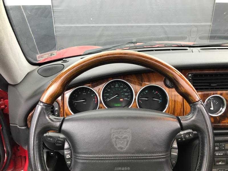 2004 JAGUAR XK8 XK