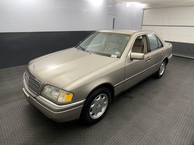 1995 MERCEDES-BENZ C-CLASS C220