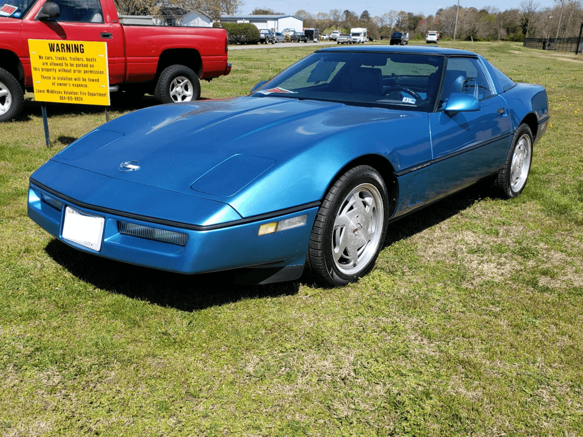 1989 CHEVROLET CORVETTE