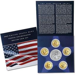 Group of 2 United States Mint Uncirculated Dollar Coin Sets 2007-2008 12 coins Grades