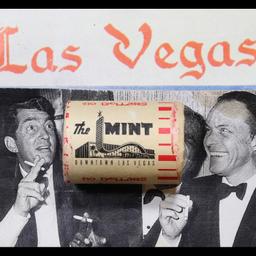 ***Auction Highlight*** Old Casino 50c Roll $10 Halves Las Vegas Casino The Mint 1917 & 1935 Walker