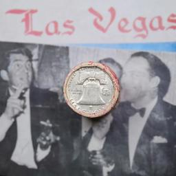 ***Auction Highlight*** Old Casino 50c Roll $10 Halves Las Vegas Casino HorseShoe 1942 walker & p fr