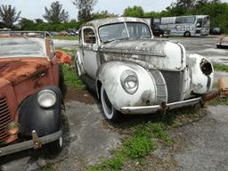 1934 Ford Tudor Dlx