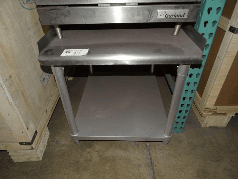 24" S/S Equipment Stand