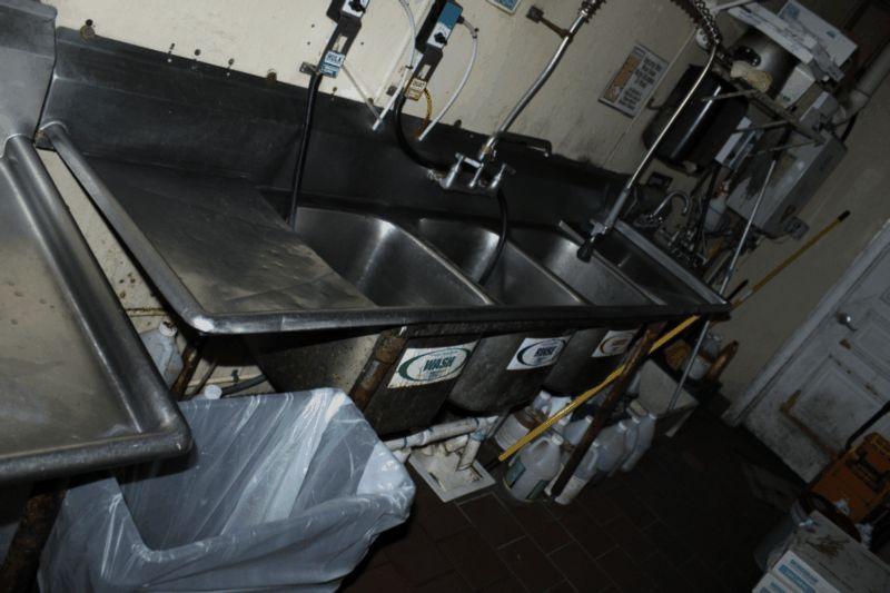 Stainless 89" Hand Sink