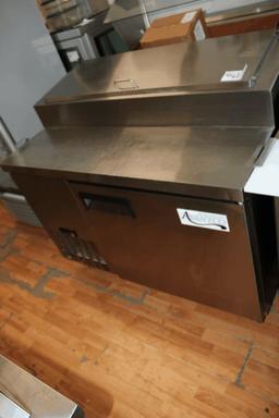 Avantco 44" Pizza Prep Table