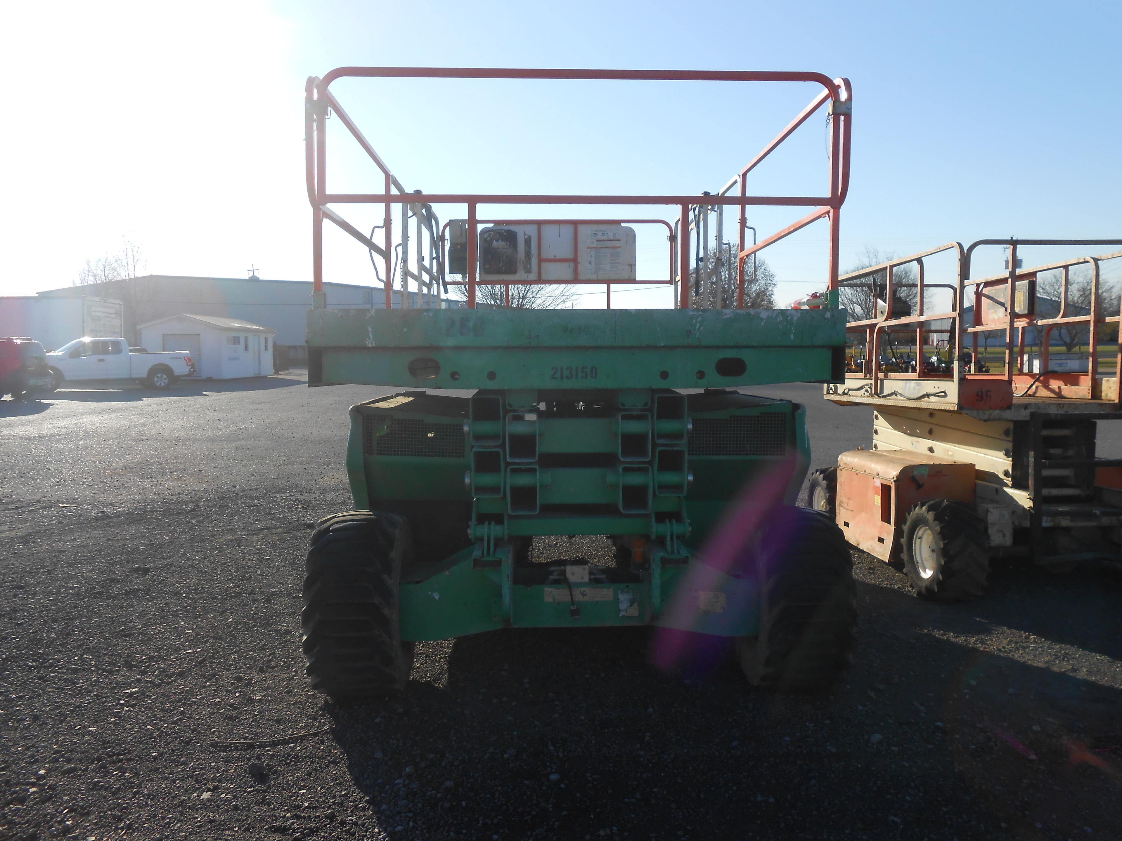 2008 JLG 3394RT SCISSOR LIFT 4WD, DEUTZ ENGINE W/ 758 HRS