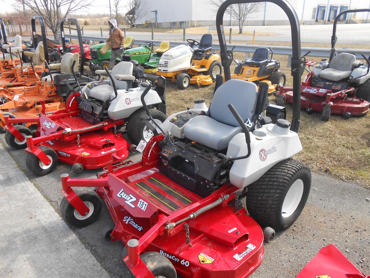 EXMARK LAZER Z LAWN MOWER ULTRA CUT 60" DECK,27 HP KOHLER COMMAND ENGINE,53