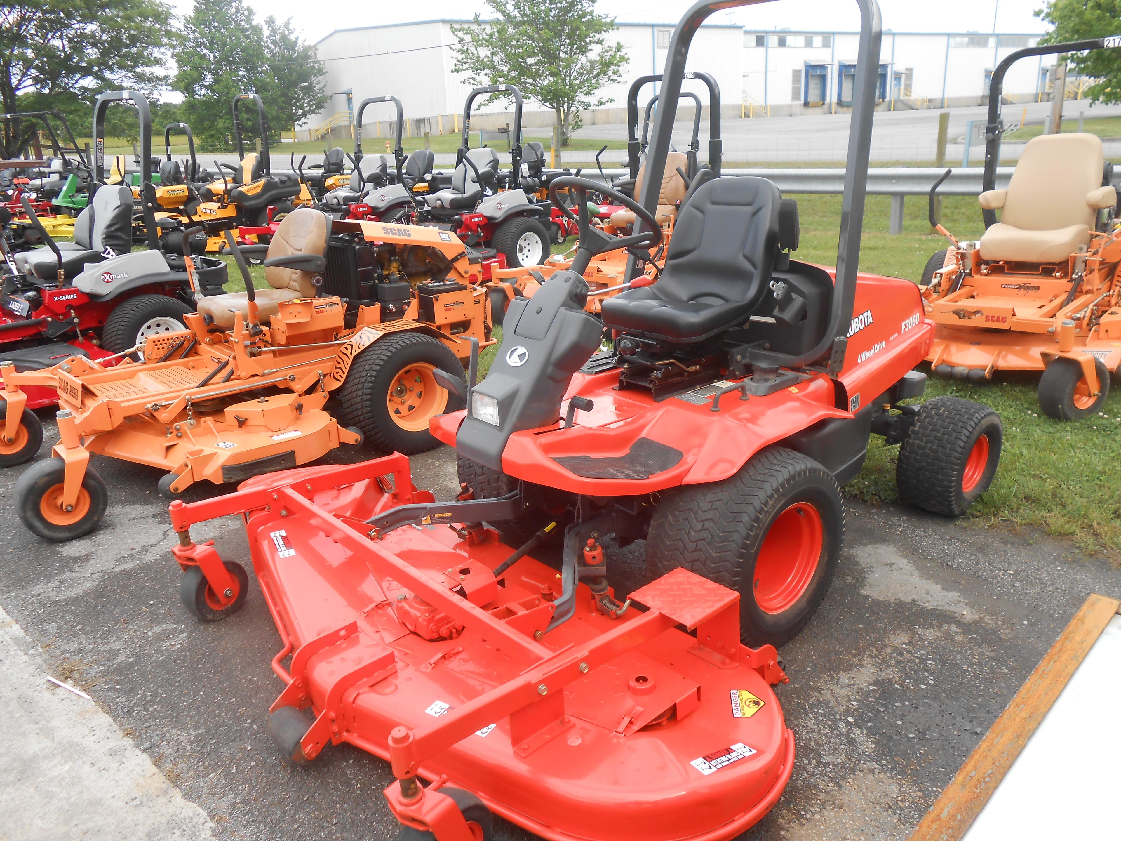 "KUBOTA F3060-4X4, 72"" DECK W/ ROPS SHOWING 633 HOURS