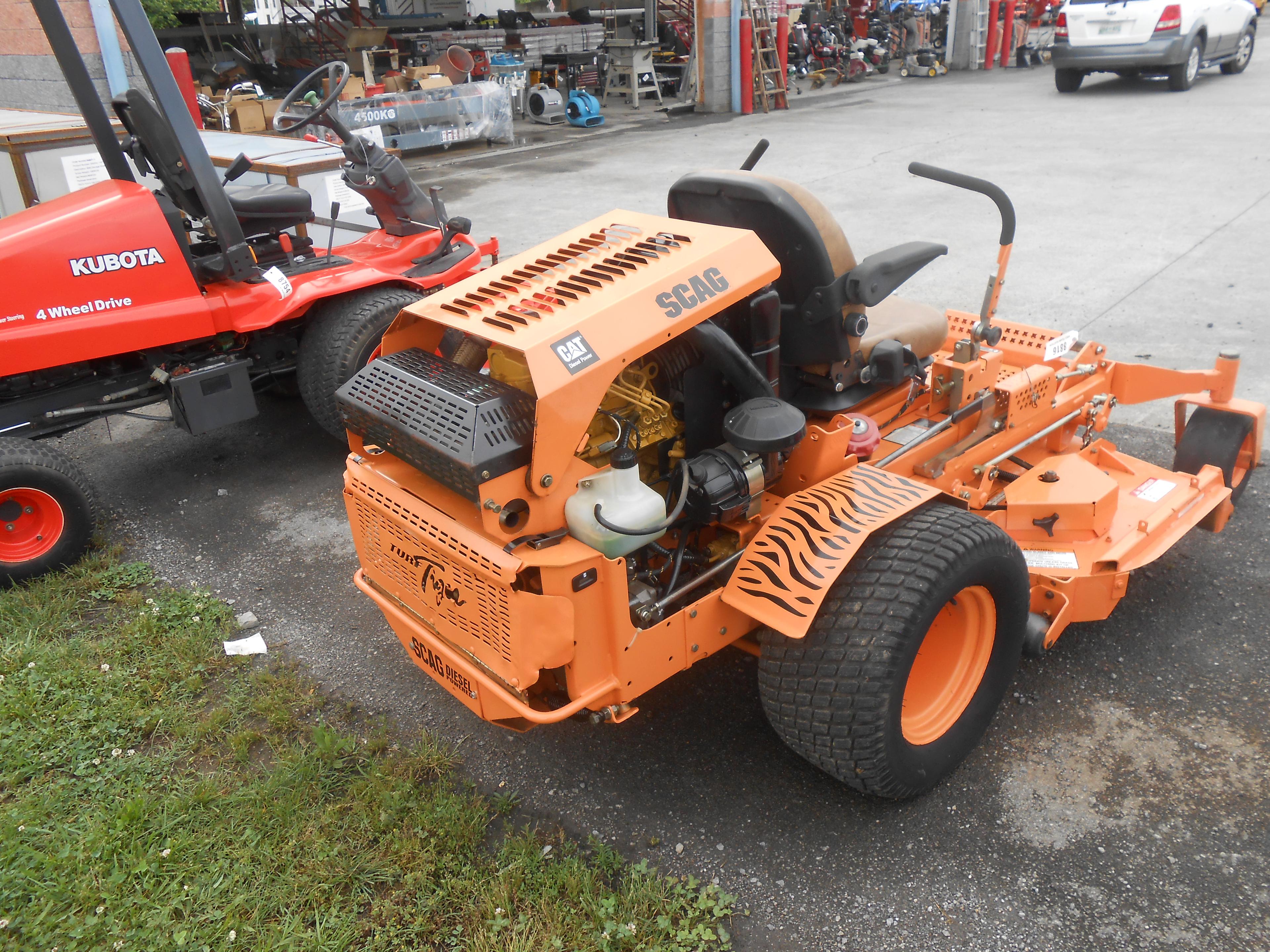 "SCAG TURF TIGER 61"" VELOCITY PLUS 31HP CAT DIESEL POWER ENGINE, W/ SUSPEN