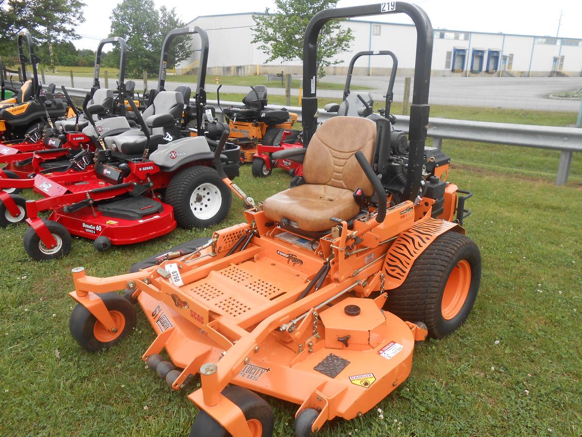 "SCAG TURF TIGER-35HP BIG BLOCK ENGINE 60"" VELOCITY PLUS CUT DECK W/ ROPS,