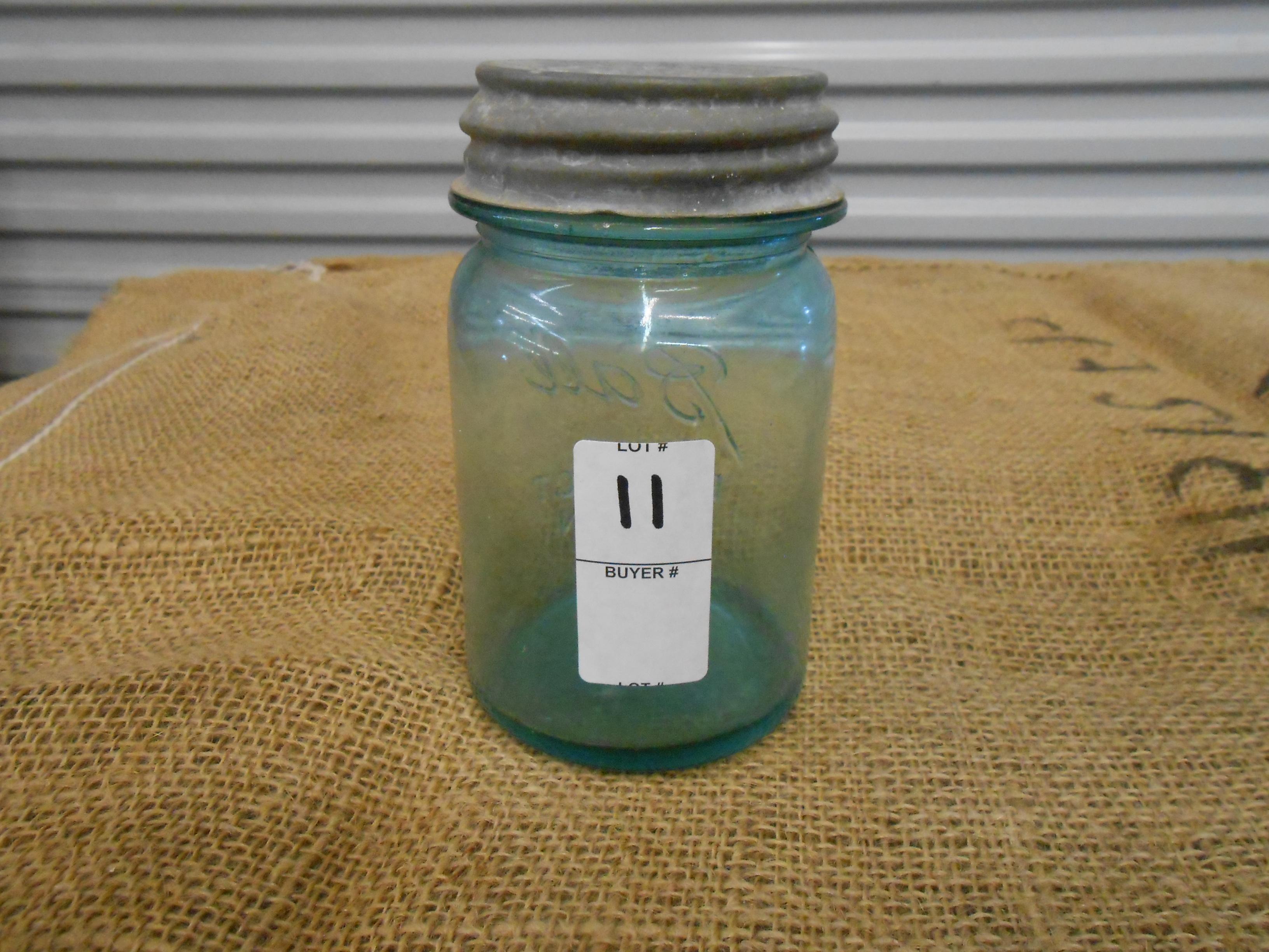 ANTIQUE GREEN PINT MASON JAR W/ ZINC LID