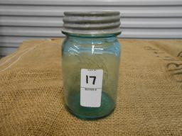 ANTIQUE GREEN PINT MASON JAR W/ ZINC LID