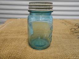 ANTIQUE GREEN PINT MASON JAR W/ ZINC LID