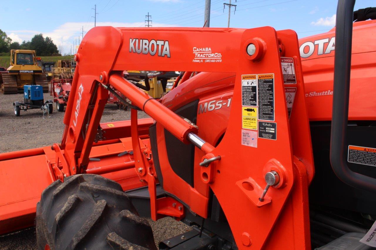 2018 KUBOTA M65-111 4WD, C/H/A, W/ KUBOTA LA1944 LOADER AND THIRD FUNCTION VALVE, HYDRAULIC SHUTTLE,