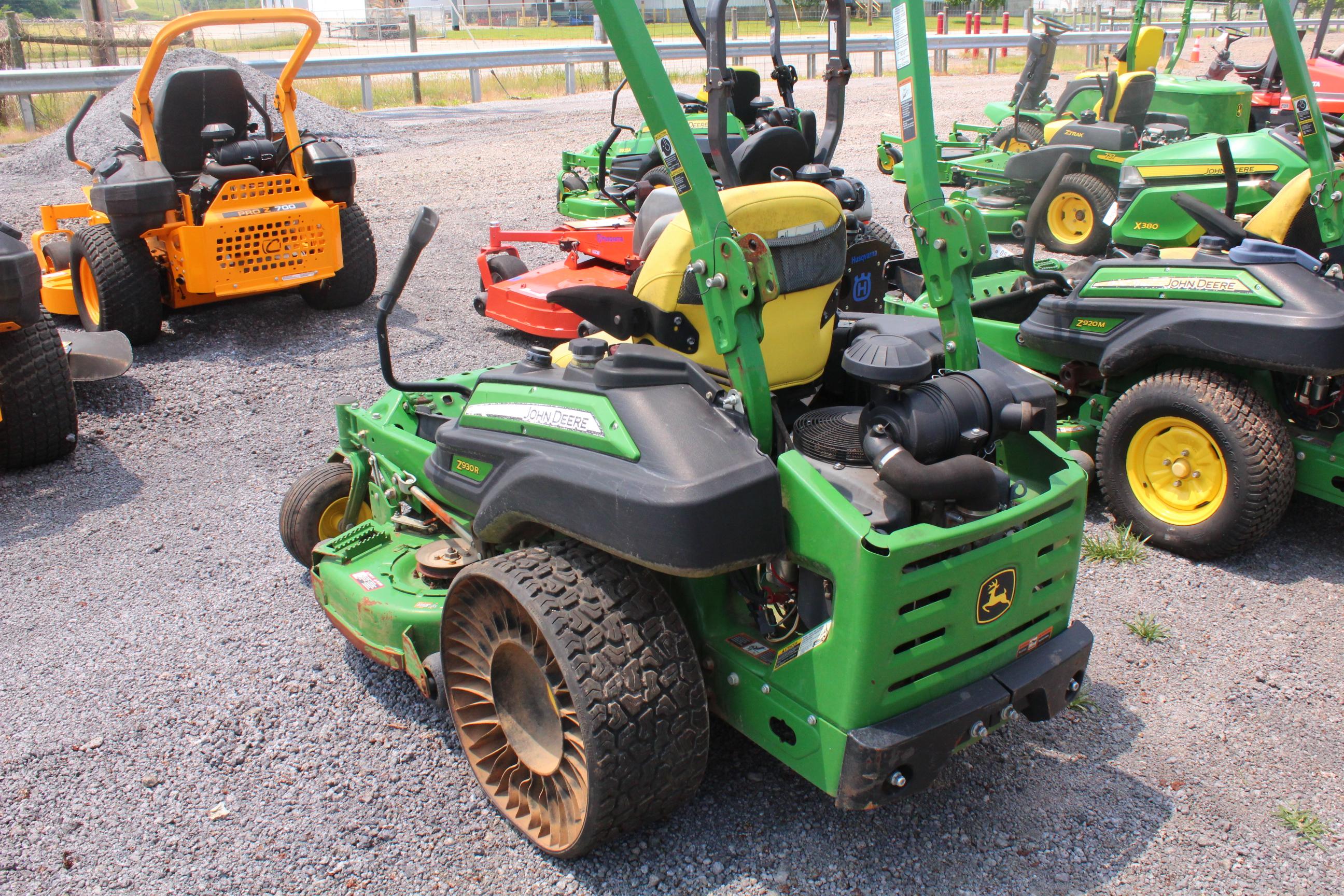 JOHN DEERE 2930R ZERO TURN MOWER 54" DECK KAWASAKI ENGINE, 661 HRS, S# ITC930RFAET020154, TAG# 5415