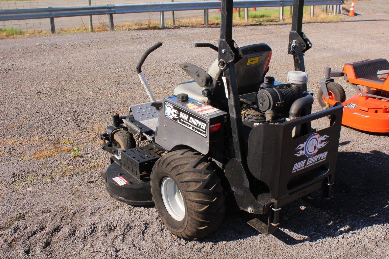 DIXIE CHOPPER SILVER EAGLE 60" CUT ELECTRIC LIFT DECK, 27HP GENERAC ENGINE, W/ ROPS, S# 1097003, SHO