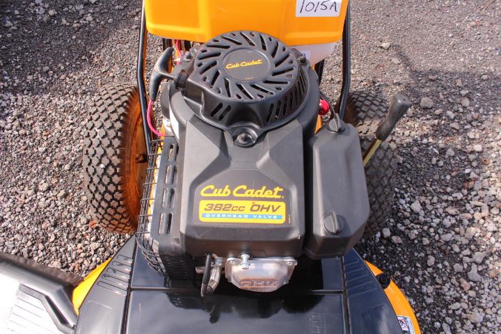 CUB CADET CC800, 33" CUT WALK BEHIND LAWN MOWER