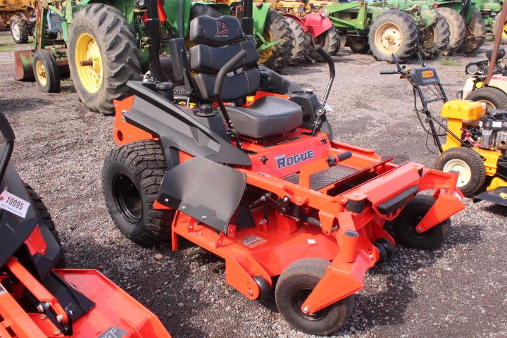 BAD BOY ROGUE ZERO TURN MOWER, 61"DECK