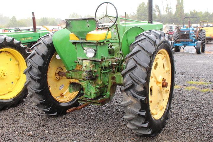 JOHN DEERE MODEL 50 TRI-CYCLE