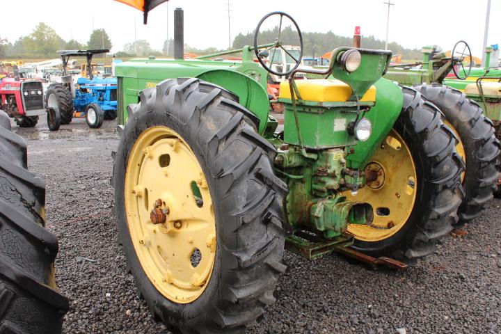 JOHN DEERE MODEL 50 TRI-CYCLE