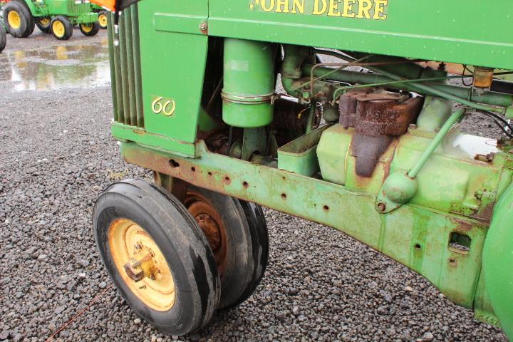 JOHN DEERE MODEL 50 TRI-CYCLE