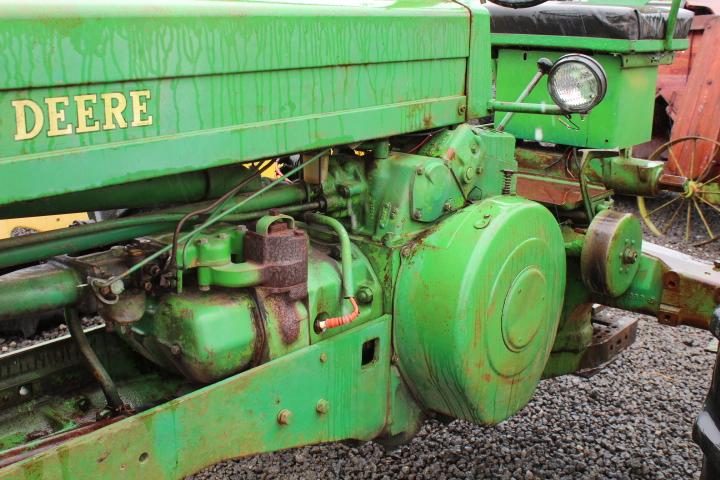 JOHN DEERE MODEL 50 TRI-CYCLE