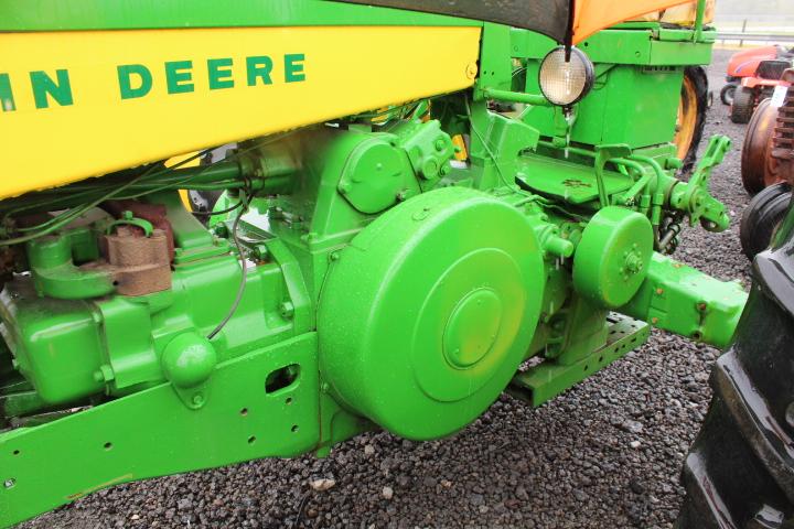 JOHN DEERE 730