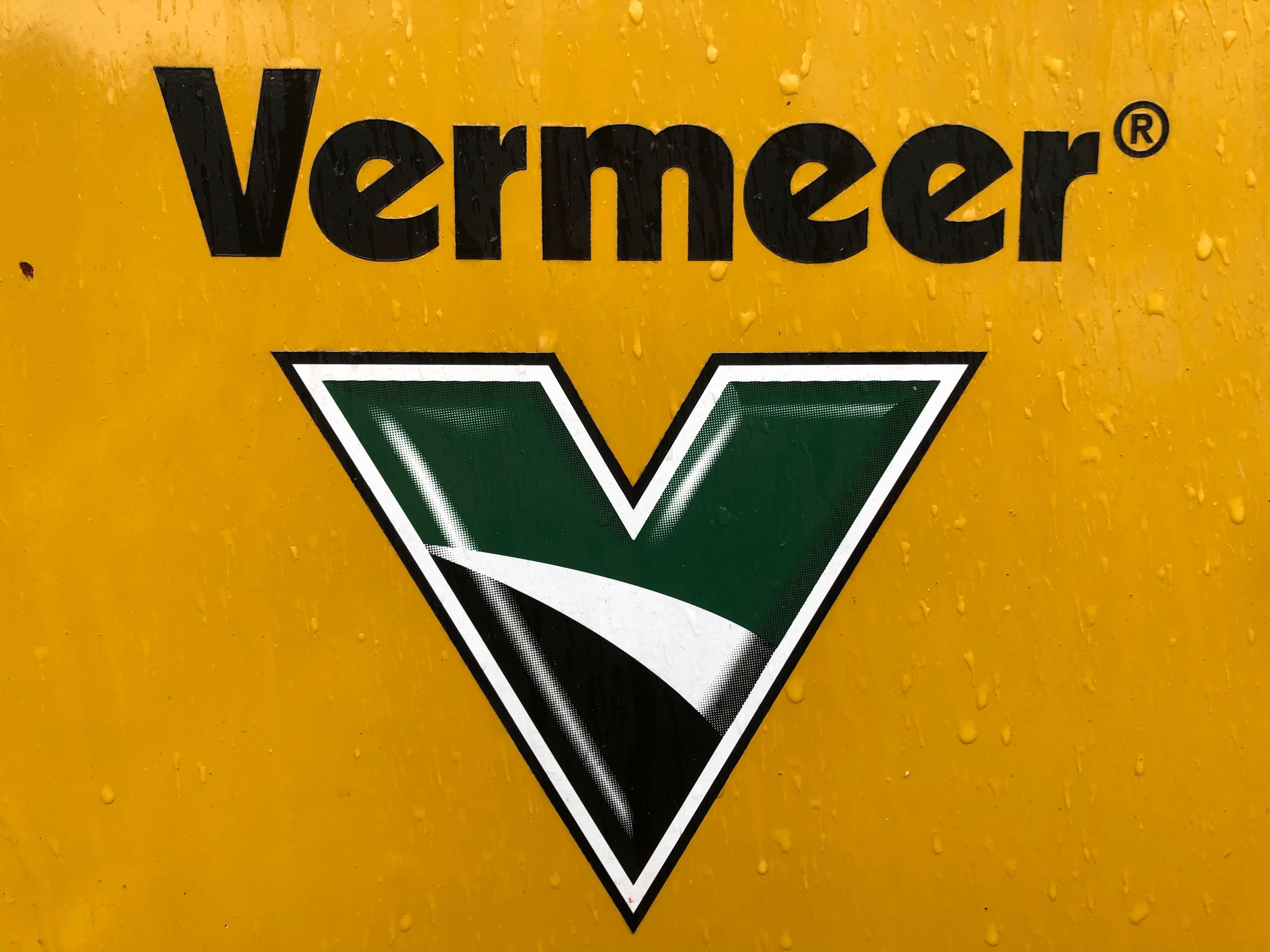 2019 VERMEER BC1800 XL WOOD CHIPPER