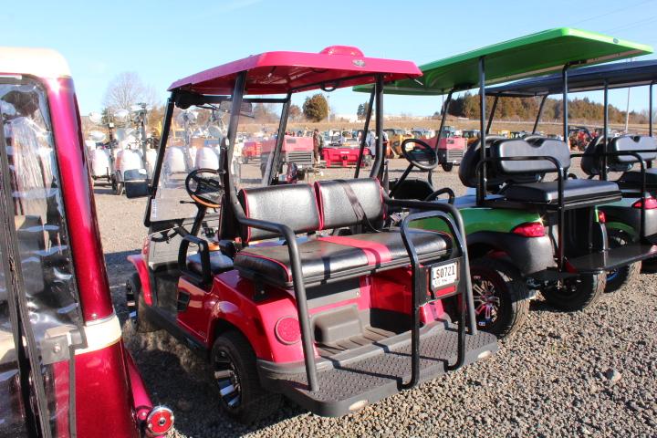 2010 TOMBERLIN E-MERQE 500 GOLF CART