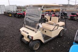 CLUB CAR ELECTRIC GOLF CART W/ CHARGER