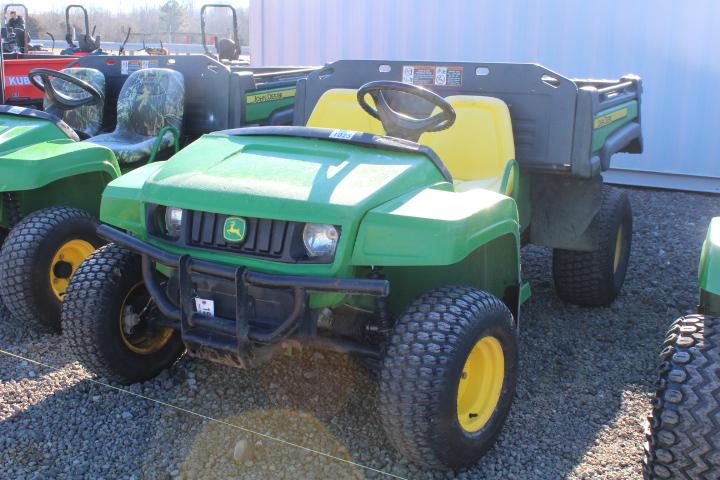 2011 JOHN DEERE TX GATOR