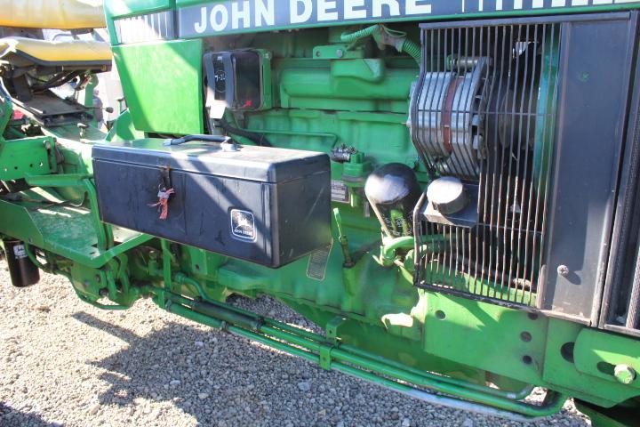 JOHN DEERE 2355 2WD TRACTOR