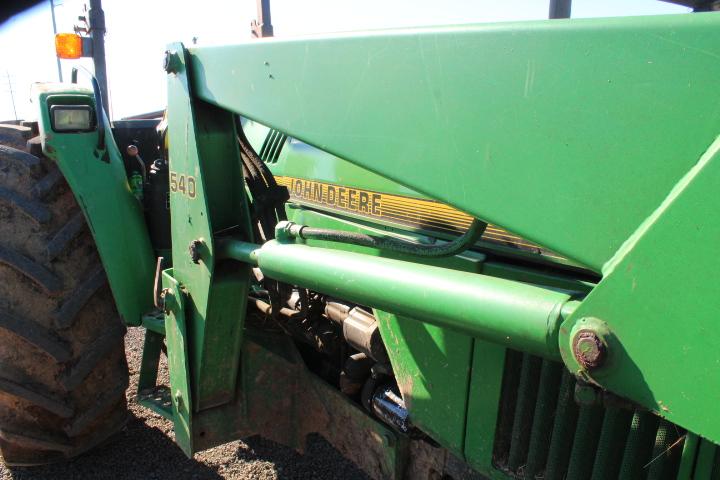 JOHN DEERE 5500 2WD TRACTOR