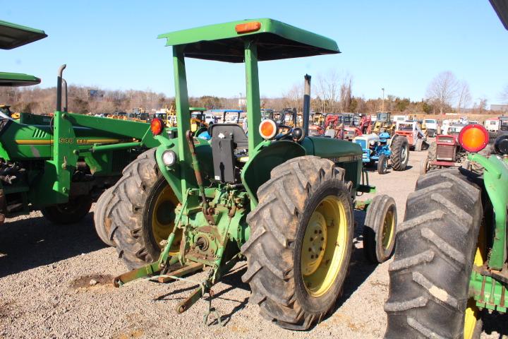 JOHN DEERE 2150 2WD TRACTOR