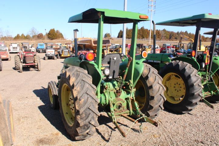 JOHN DEERE 2150 2WD TRACTOR