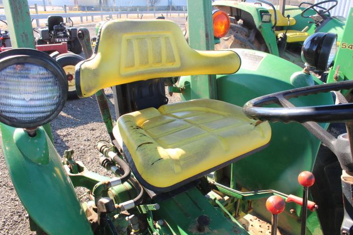 JOHN DEERE 2150 2WD TRACTOR