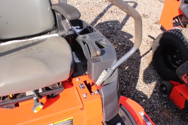 KUBOTA ZG127S ZERO TURN MOWER