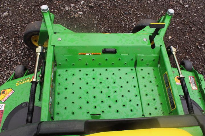 JOHN DEERE 757 Z TRACK ZERO TURN MOWER