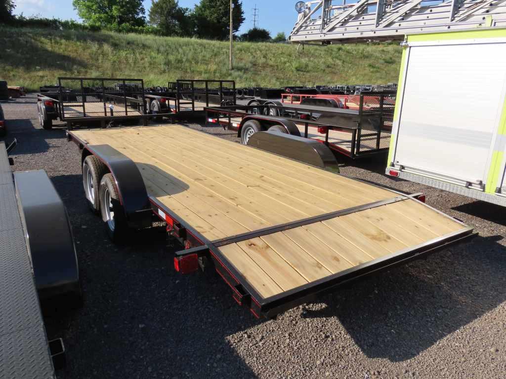 2021 UNUSED P&T TANDEM AXLE CAR HAULER