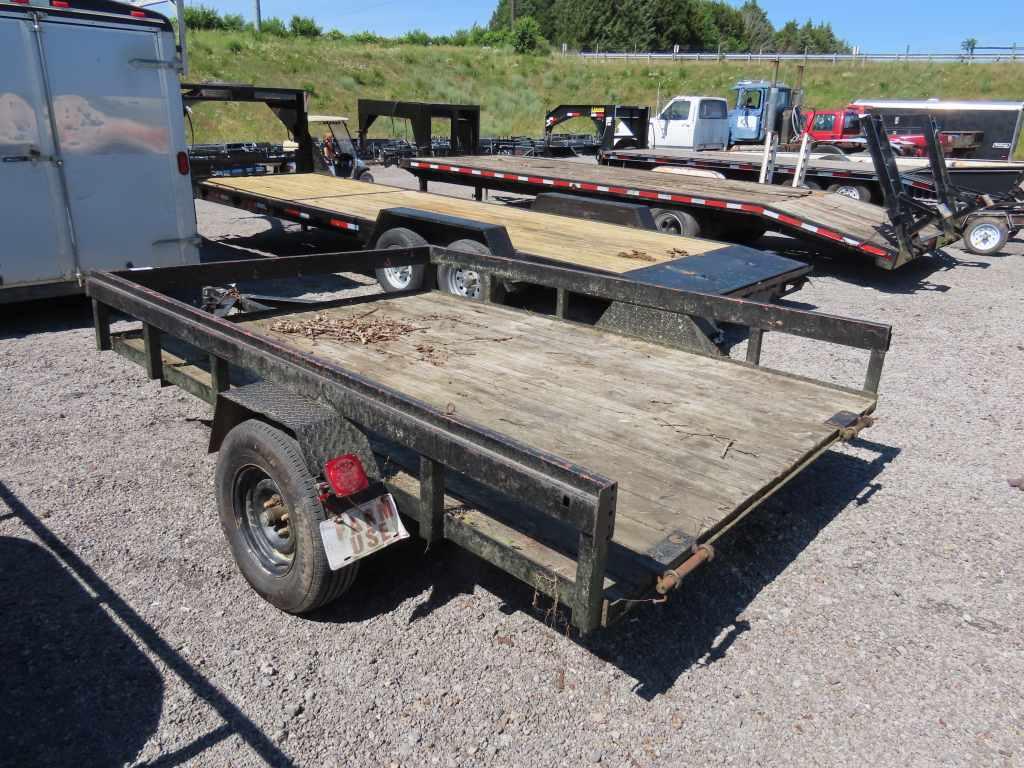 7 X 10 SINGLE AXLE UTILITY TRAILER