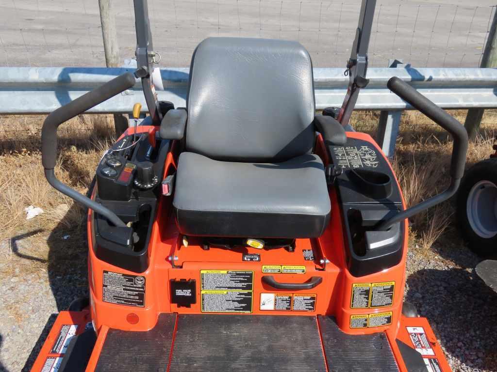 2017 KUBOTA ZD326