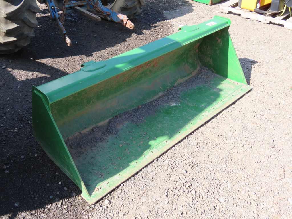 72" JOHN DEERE TRACTOR BUCKET