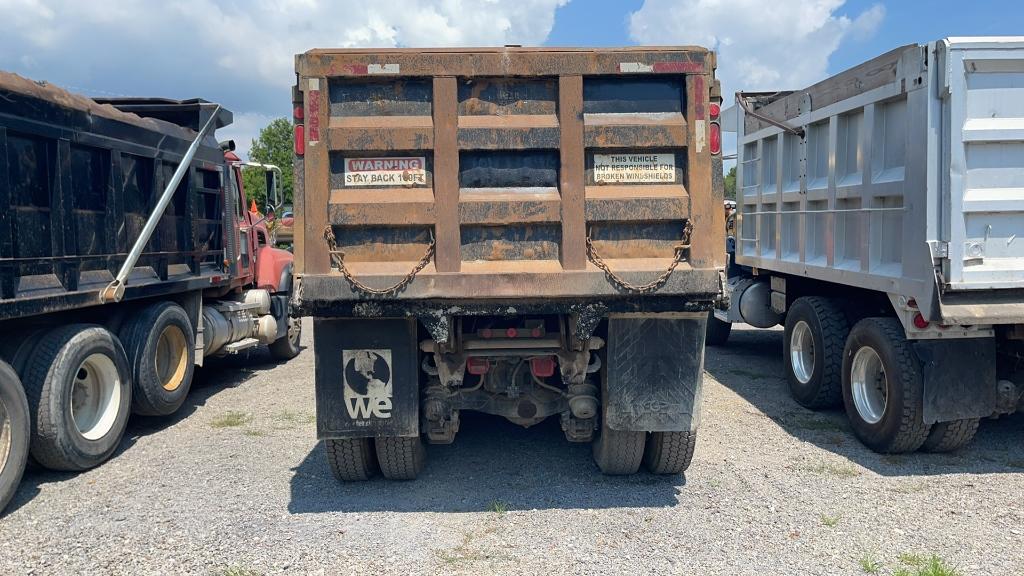 2004 MACK CV713 GRANITE TRI-AXLE DUMP TRUCK