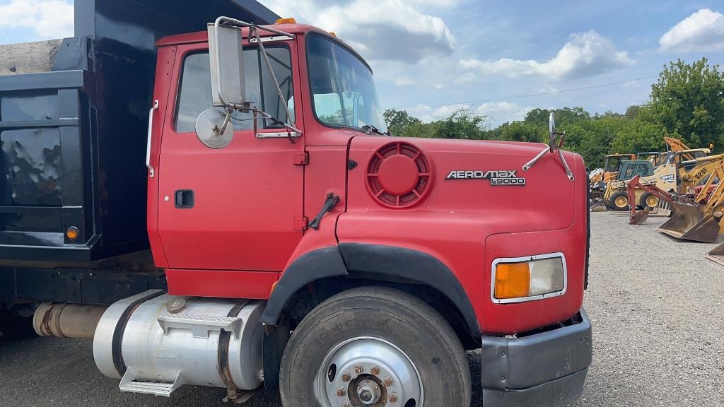 1994 FORD AERO/MAX L9000 DUMP TRUCK